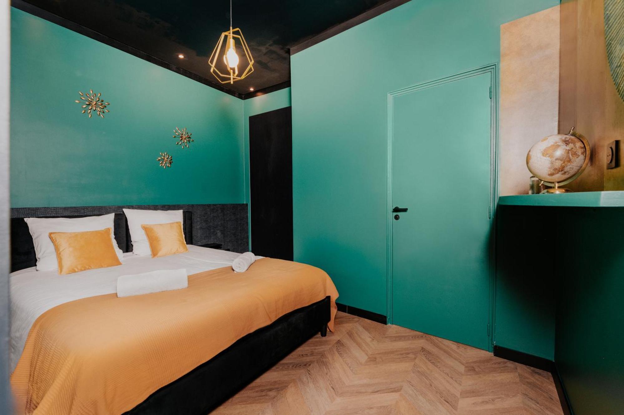 Free Parking - Self Checkin - Wifi - Netflix - City Center - Le Coste By SuperΜπορντό Εξωτερικό φωτογραφία